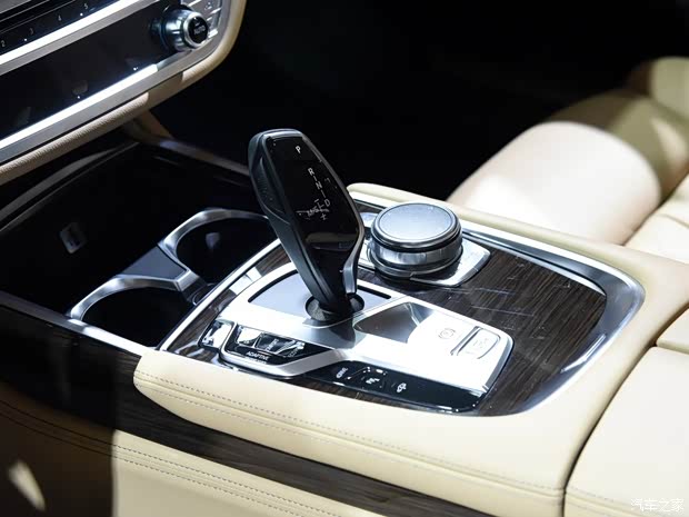 宝马(进口) 宝马7系 2016款 740Le xDrive