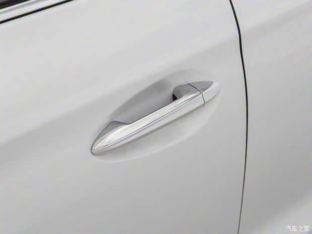 一汽红旗 红旗HS5 2022款 2.0T 智联旗领版