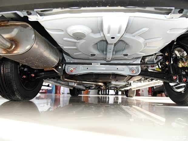 东南汽车 V5菱致 2017款 1.5L 手动新贵型