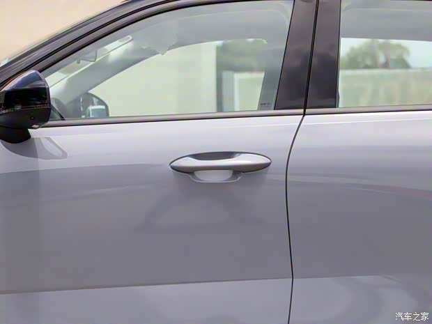 东风日产 启辰大V 2021款 260T 天王版