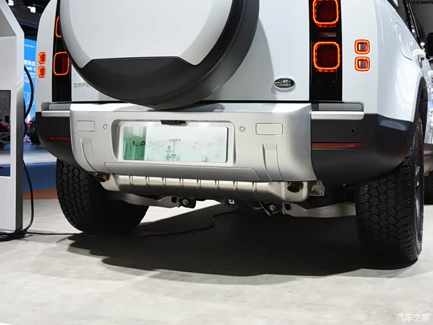路虎(进口) 路虎卫士新能源 2022款 110 P400e