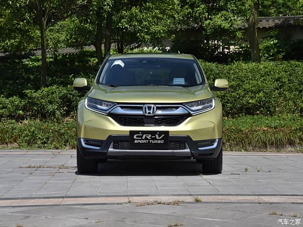 东风本田 本田CR-V 2017款 240TURBO 自动四驱尊耀版
