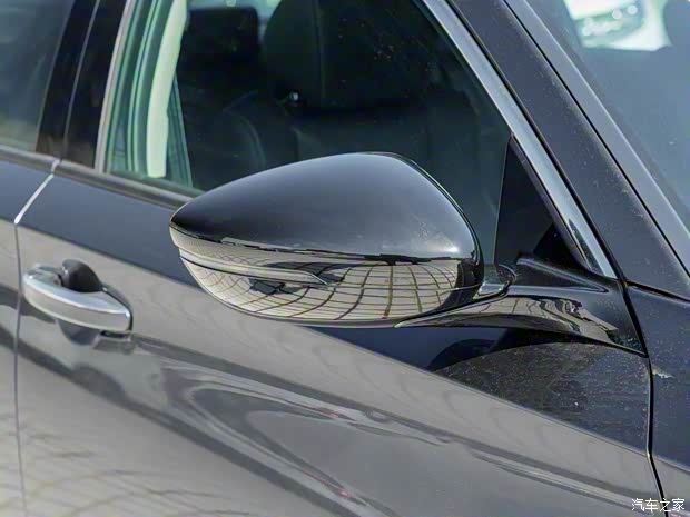 广汽本田 雅阁 2022款 锐·混动 2.0L 幻夜版