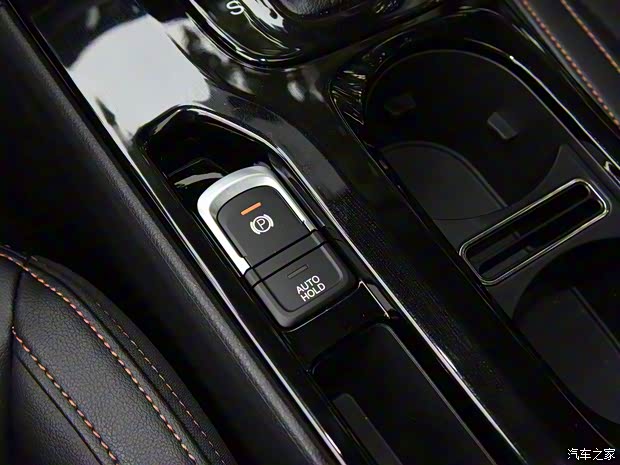 广汽乘用车 传祺GS3 2017款 1.3T 自动低配版