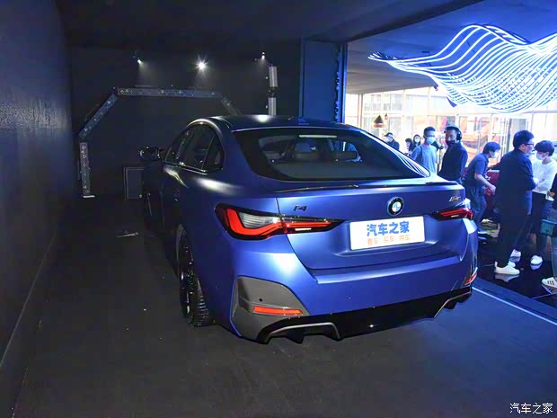 宝马(进口) 宝马i4 2022款 M50 宝马(进口) 宝马i4 2022款 M50