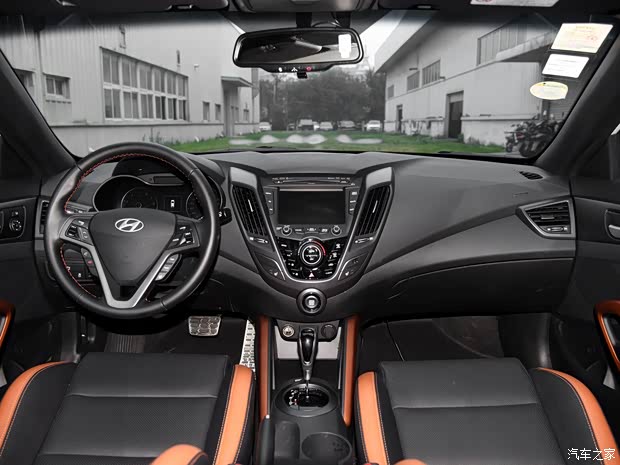 现代(进口) Veloster飞思 2015款 1.6T 自动旗舰版