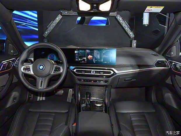 宝马(进口) 宝马i4 2022款 M50 宝马(进口) 宝马i4 2022款 M50