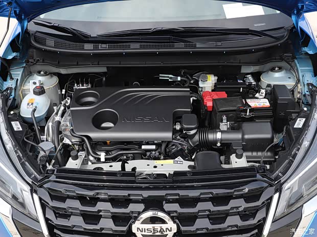 东风日产 劲客 2022款 1.5L CVT高配版