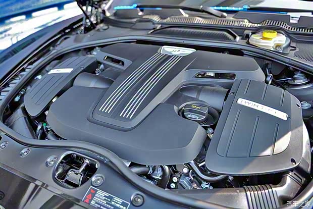 賓利 歐陸 2015款 4.0T GT3-R