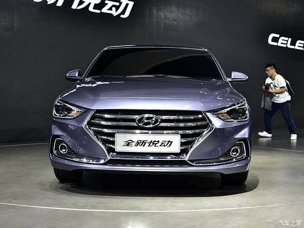 北京现代 悦动 2017款 基本型