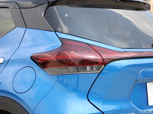 东风日产 劲客 2022款 1.5L CVT高配版