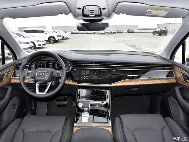 奥迪(进口) 奥迪Q7 2022款 55 TFSI quattro S line尊贵型 奥迪(进口) 奥迪Q7 2022款 55 TFSI quattro S line尊贵型