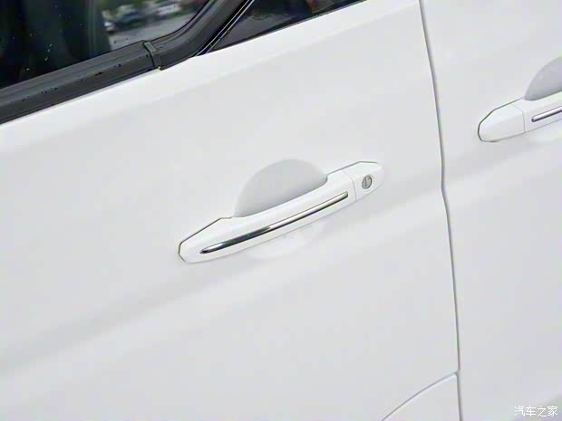 华晨鑫源 金海狮 2021款 1.5L 客车旅行狮 6座