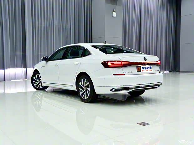 上汽大众 帕萨特新能源 2022款 基本型