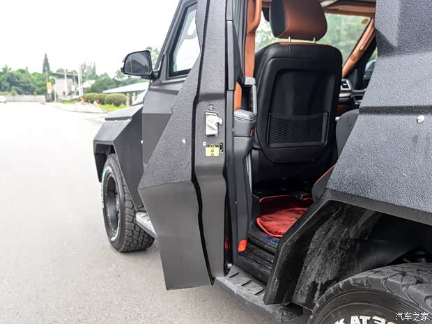 北京汽車 北京BJ80 2017款 2.3T 捍衛(wèi)者版