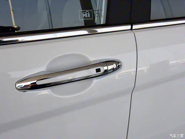 长城汽车 哈弗H6 2017款 蓝标 运动版 1.5T 手动两驱精英型