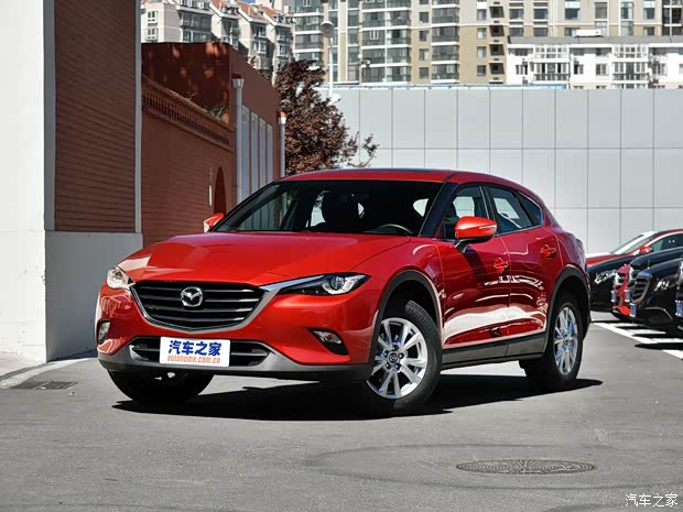 一汽马自达 马自达CX-4 2018款 2.0L 自动两驱蓝天活力版