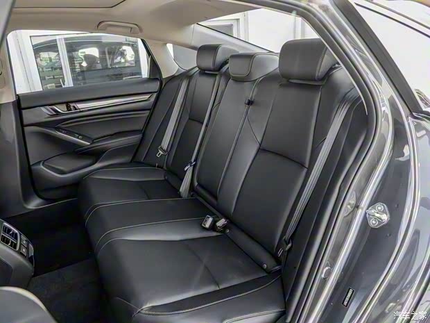 广汽本田 雅阁 2022款 锐·混动 2.0L 幻夜版