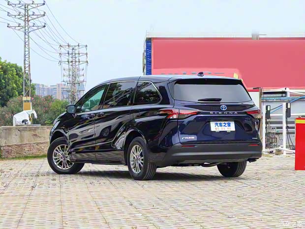 广汽丰田 赛那SIENNA 2021款 2.5L混动 舒适版