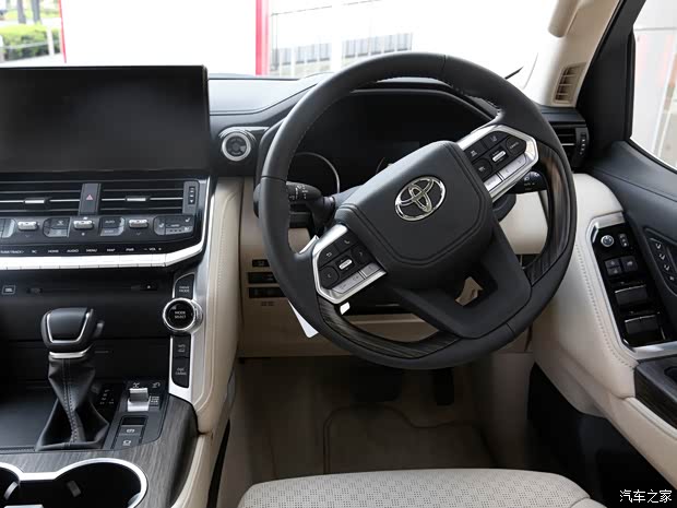 豐田(進(jìn)口) 蘭德酷路澤(進(jìn)口) 2022款 ZX 日本版