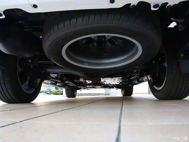 豐田(進(jìn)口) 蘭德酷路澤(進(jìn)口) 2022款 ZX 日本版