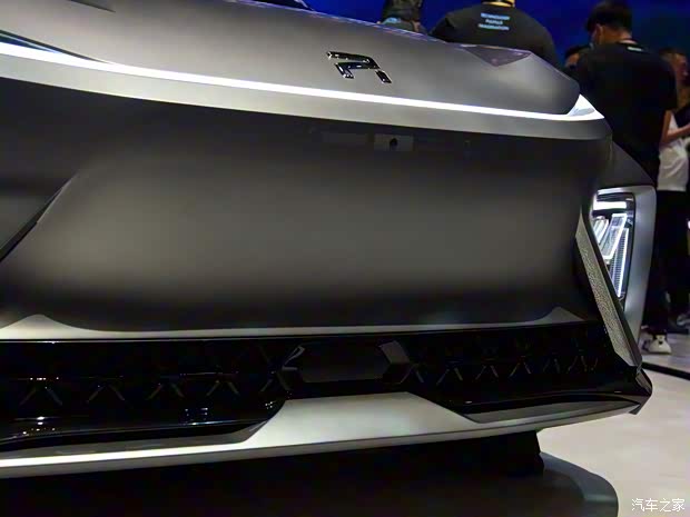 上汽集團 R汽車ES33 2021款 基本型