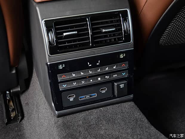 奇瑞捷豹路虎 捷豹XFL 2018款 XFL 2.0T 基本型