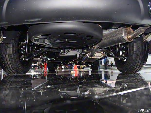 江淮汽车 瑞风S7 2017款 2.0T 自动豪华智能型 江淮汽车 瑞风S7 2017款 2.0T 自动豪华智能型