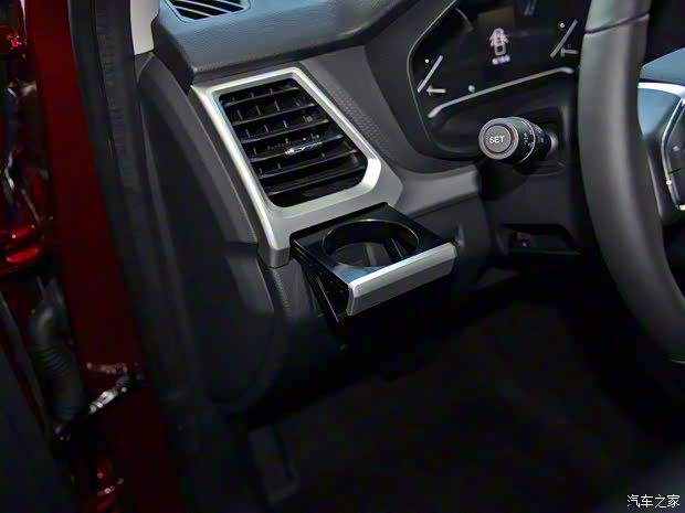 上汽大通 上汽大通T60 2017款 2.8T基本型