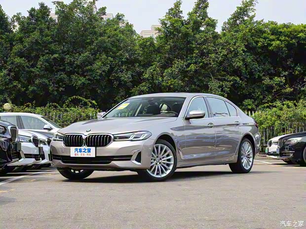 华晨宝马 宝马5系 2022款 530Li 尊享型 豪华套装 华晨宝马 宝马5系 2022款 530Li 尊享型 豪华套装