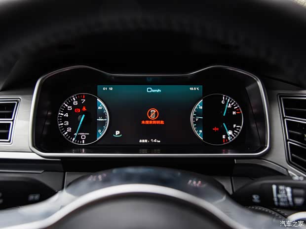 众泰汽车 大迈X7 2017款 上进版 2.0T DCT黄山型 7座