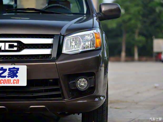 江铃汽车 宝典 2016款 1.8T新超值汽油两驱长货箱GLJX4G18E5L