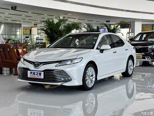 广汽丰田 凯美瑞 2018款 2.5G 豪华版 广汽丰田 凯美瑞 2018款 2.5G 豪华版