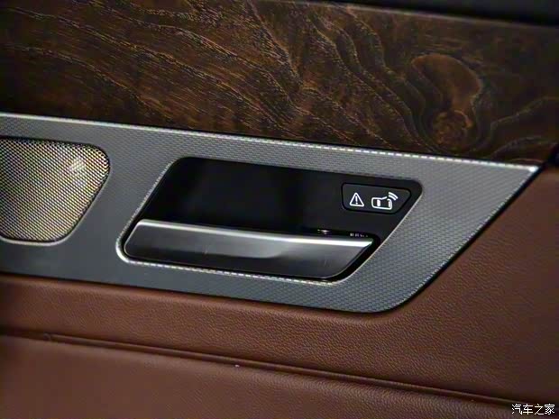 奇瑞捷豹路虎 捷豹XFL 2018款 XFL 2.0T 基本型