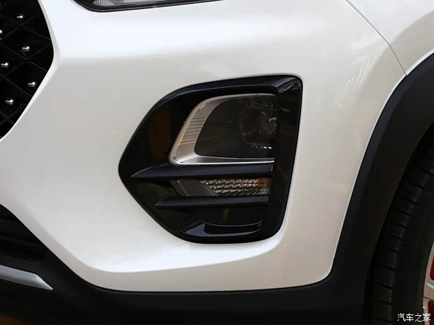 奇瑞汽车 瑞虎3x 2021款 钻石版 1.5L 手动舒适版