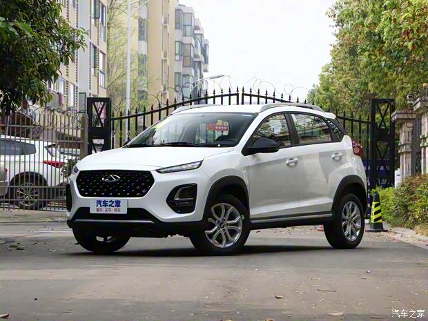 奇瑞汽車(chē) 瑞虎3x 2021款 鉆石版 1.5L 手動(dòng)2克拉