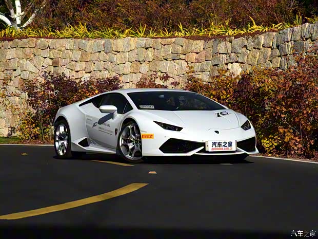 兰博基尼 Huracan 2016款 LP 600-4 限量版 兰博基尼 Huracan 2016款 LP 600-4 限量版