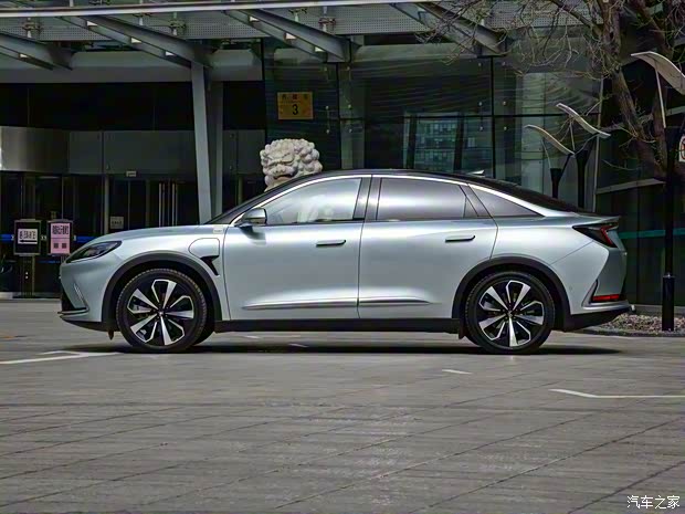 北汽新能源 极狐 阿尔法S(ARCFOX αS) 2021款 试装版 北汽新能源 极狐 阿尔法S(ARCFOX αS) 2021款 试装版