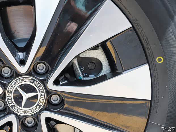 福建奔馳 威霆 2021款 2.0T 精英版 9座