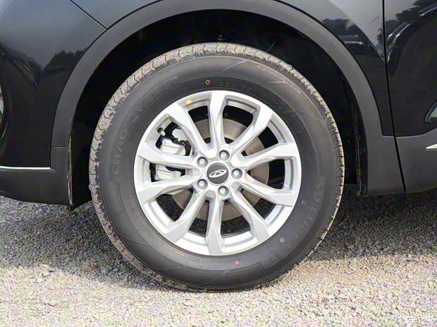 奇瑞汽车 瑞虎7 PLUS 2021款 1.5T 自动中配版