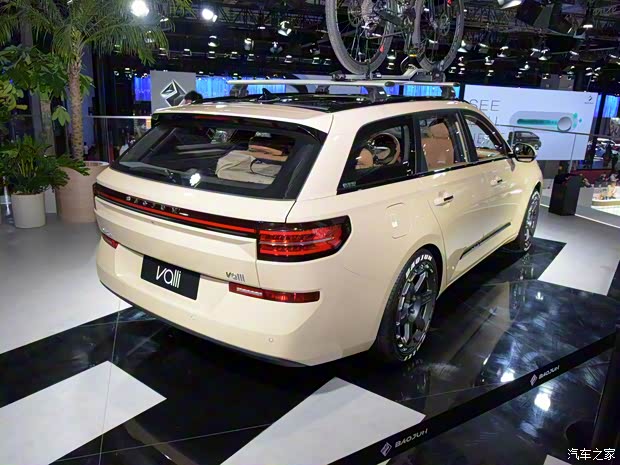 上汽通用五菱 新寶駿Valli 2021款 狂想家