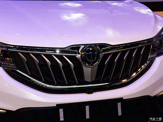 华晨中华 中华V3 2017款 基本型 华晨中华 中华V3 2017款 基本型