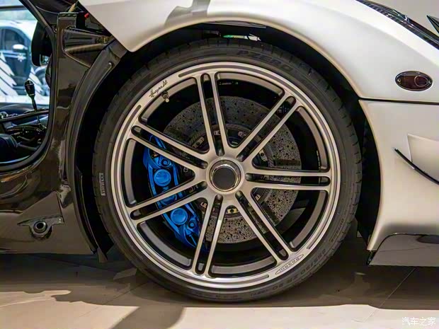 帕加尼 Huayra 2016款 BC