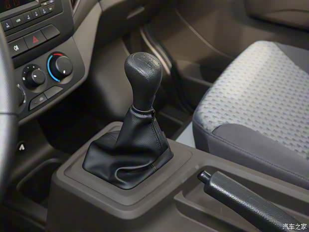 上汽通用五菱 五菱荣光新卡 2021款 1.8L基本型单排双后轮LJ479Q6 上汽通用五菱 五菱荣光新卡 2021款 1.8L基本型单排双后轮LJ479Q6