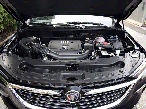 上汽通用别克 昂科旗 2022款 28T 四驱尊享旗舰型