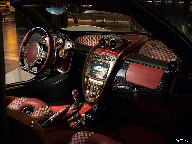 帕加尼 Huayra 2018款 Lampo 特别版