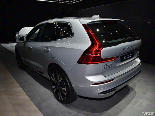 沃爾沃亞太 沃爾沃XC60 2022款 基本型低配
