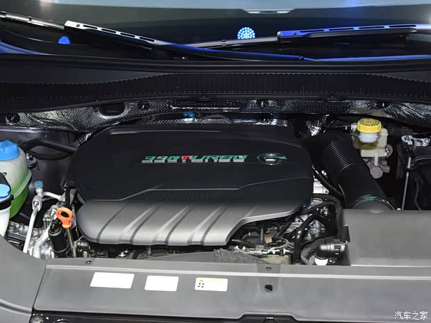 广汽乘用车 传祺GS4 2021款 PLUS 390T 基本型