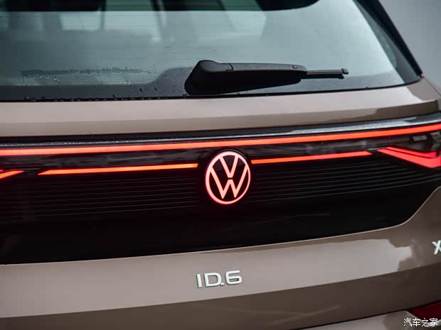 上汽大众 ID.6 X 2021款 基本型