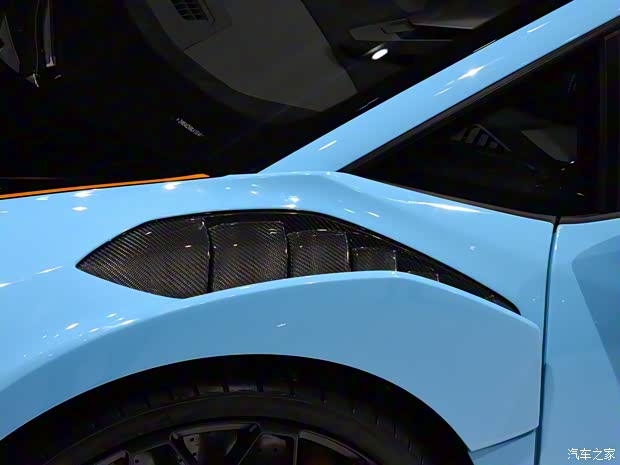 蘭博基尼 Huracán 2021款 Huracán STO